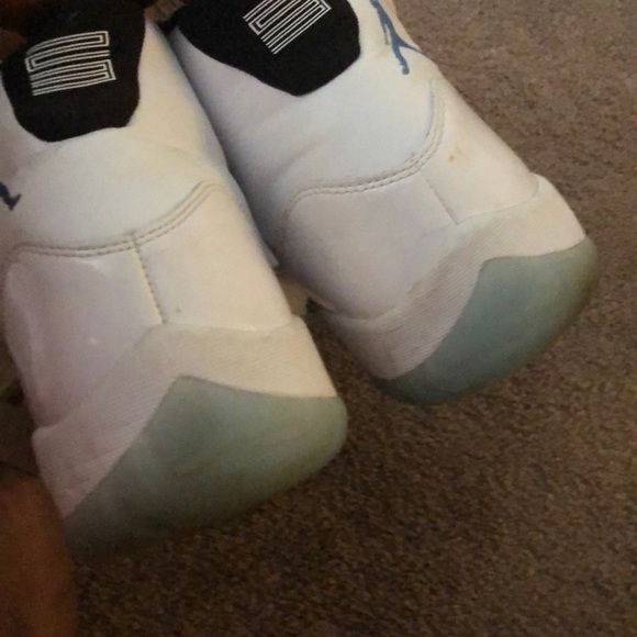 Retro 11 white and Carolina blue - Picture 4 of 4